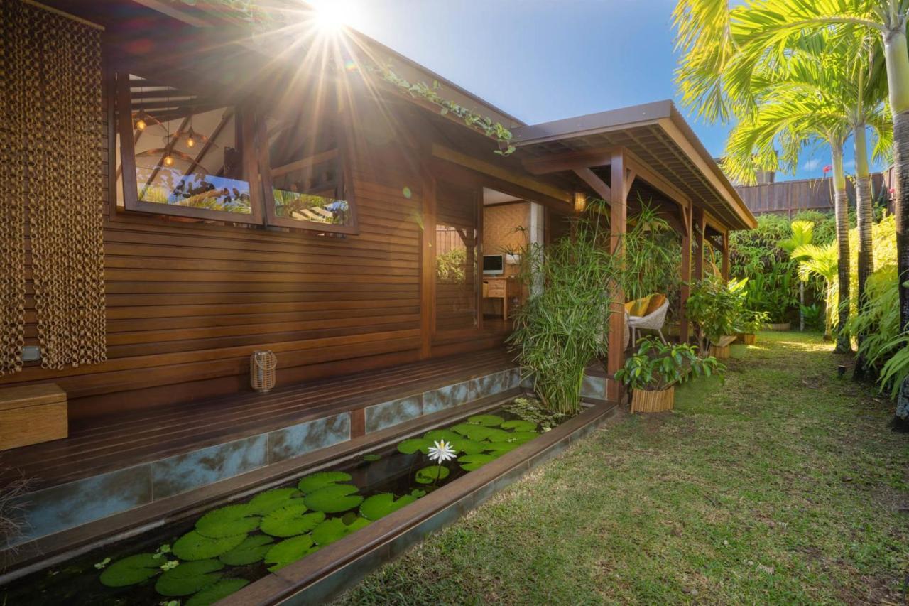 Villa Manuiti, Balinese Luxury Home - Private Swim Spa, Ocean View - Ofyr Bbq - Koi Pond Punaauia  Eksteriør billede
