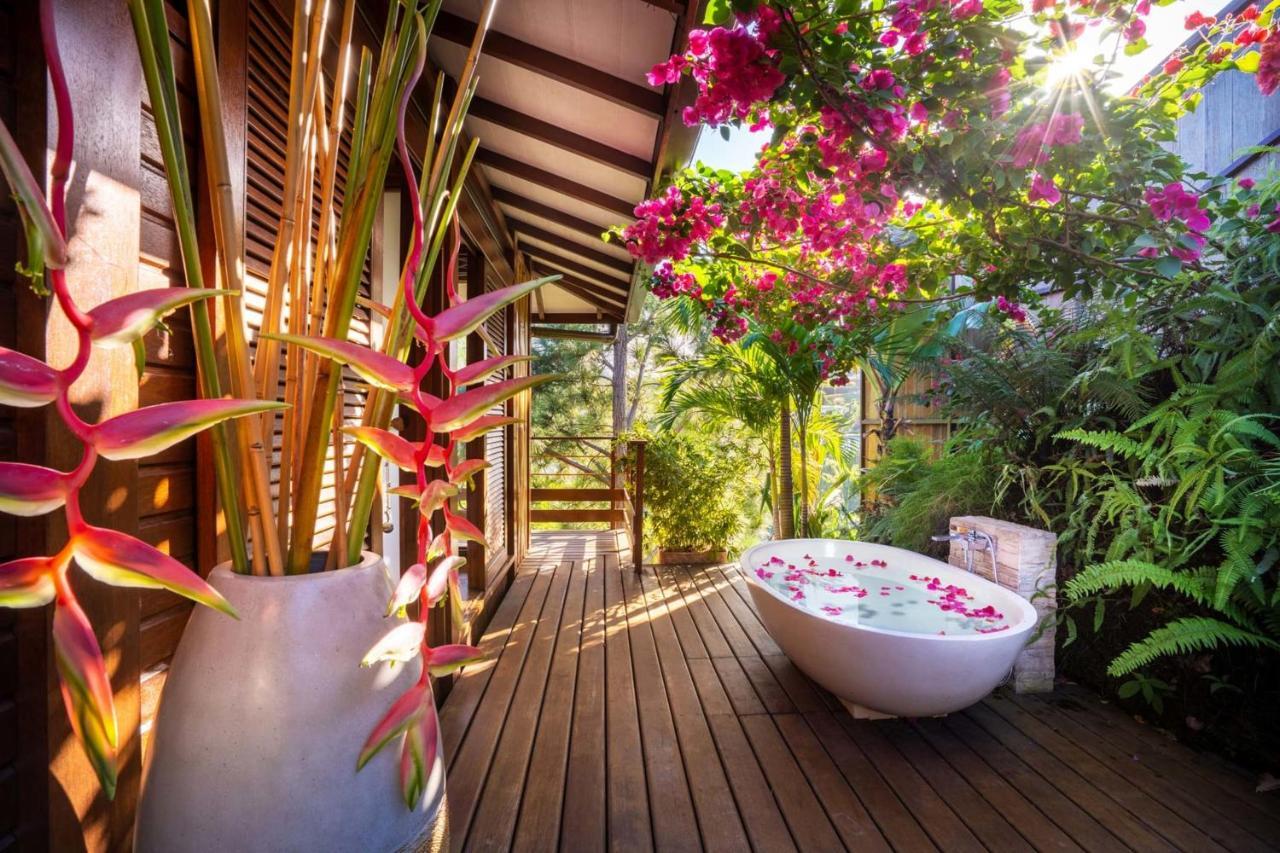 Villa Manuiti, Balinese Luxury Home - Private Swim Spa, Ocean View - Ofyr Bbq - Koi Pond Punaauia  Eksteriør billede