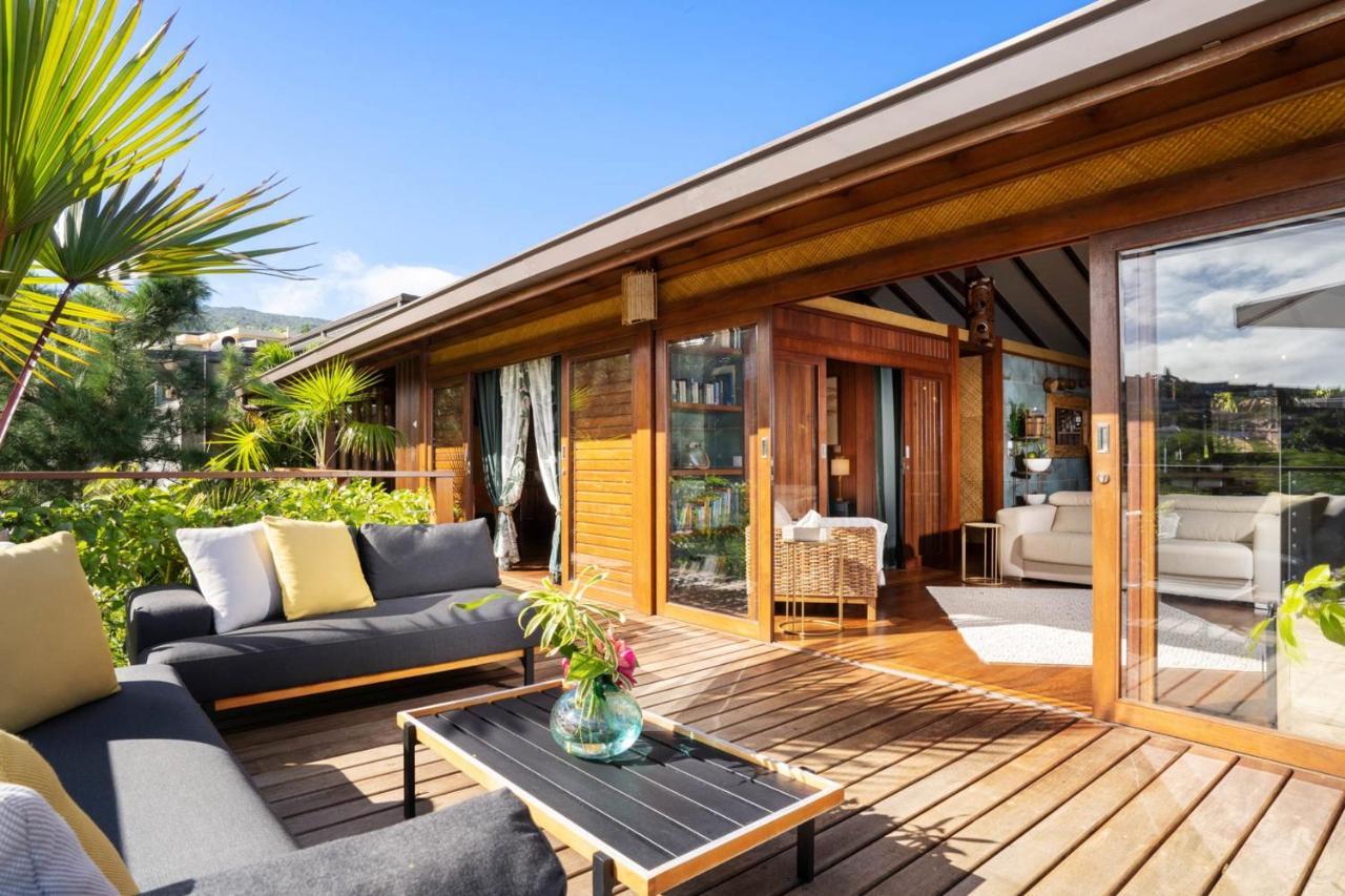 Villa Manuiti, Balinese Luxury Home - Private Swim Spa, Ocean View - Ofyr Bbq - Koi Pond Punaauia  Eksteriør billede